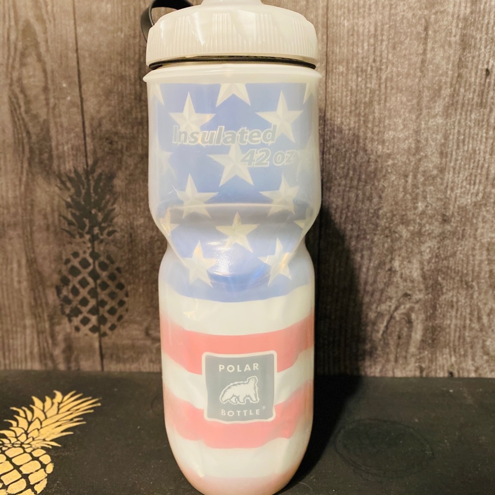 42 oz Polar Water Bottle.